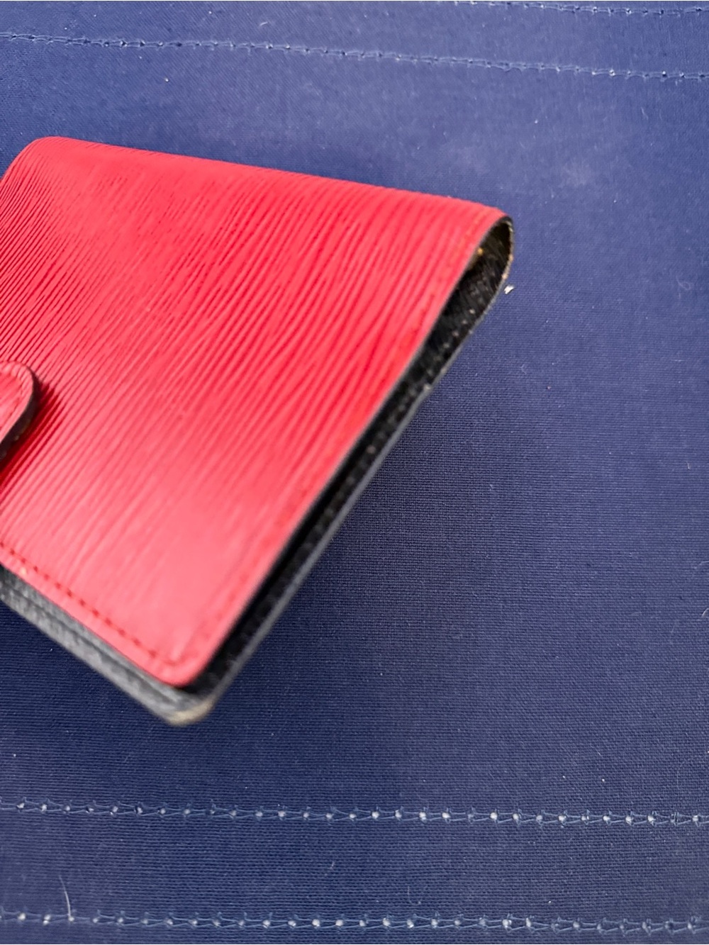 AUTHENTIC Louis Vuitton Agenda. Red. - Picture 9 of 16
